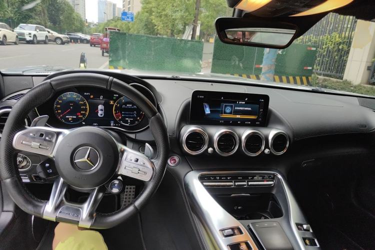 Used Mercedes-Benz AMG GT 2019 AMG GT Center Console