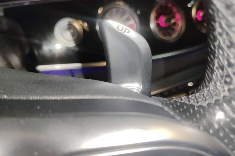 Used Mercedes-Benz AMG GT 2019 AMG GT 50 four-door sports car Gear Lever
