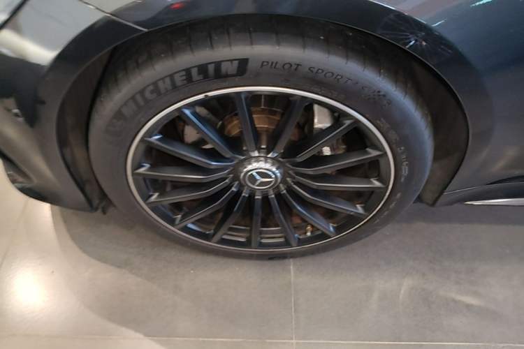 Used Mercedes-Benz AMG GT 2020 AMG GT 50 Four-Door Coupe Left Front Wheel Hub
