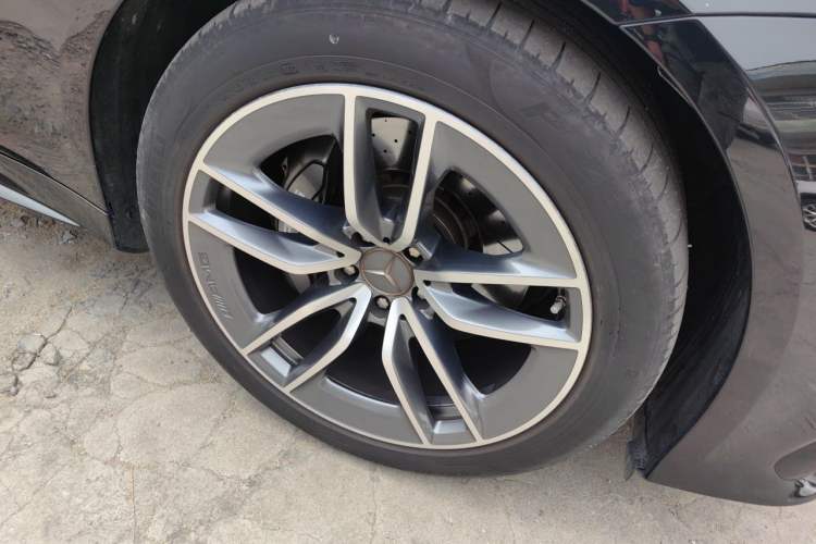 Used Mercedes-Benz AMG GT 2020 AMG GT 50 Four-Door Coupe Right Front Wheel Hub