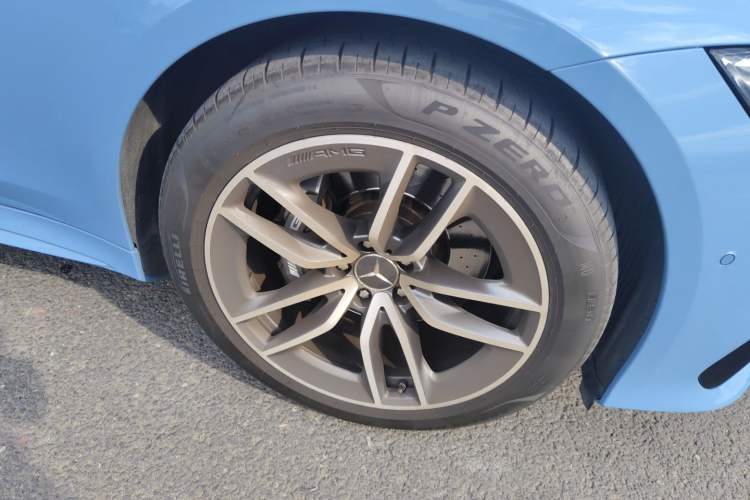 Used Mercedes-Benz AMG GT 2020 AMG GT 50 Four-Door Coupe Right Front Wheel Hub
