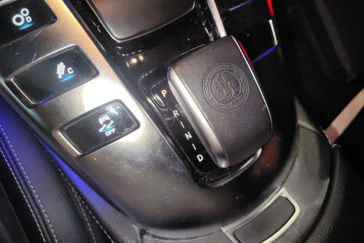 Used Mercedes-Benz AMG GT 2020 AMG GT 50 Four-Door Coupe Gear Lever