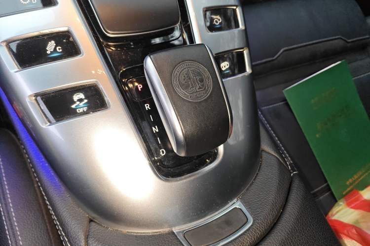Used Mercedes-Benz AMG GT 2020 AMG GT 50 Four-Door Coupe Gear Lever