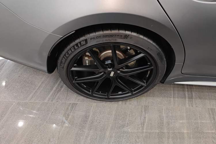 Used Mercedes-Benz AMG GT 2020 AMG GT 50 Four-Door Coupe Right Rear Wheel Hub