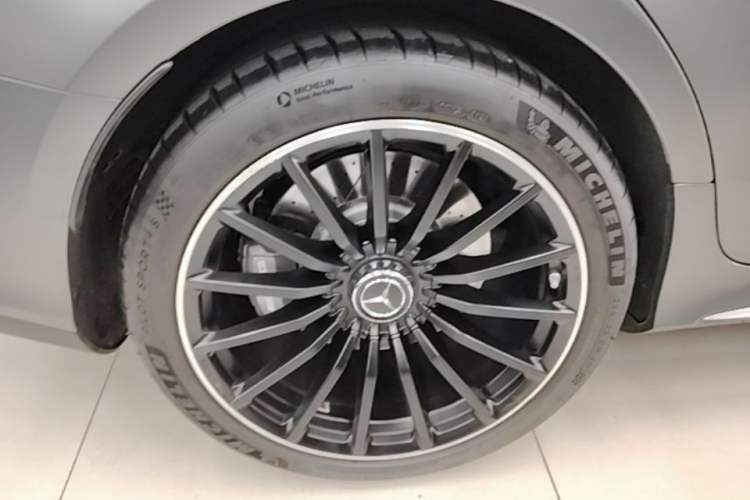 Used Mercedes-Benz AMG GT 2020 AMG GT 50 Four-Door Coupe Right Rear Wheel Hub