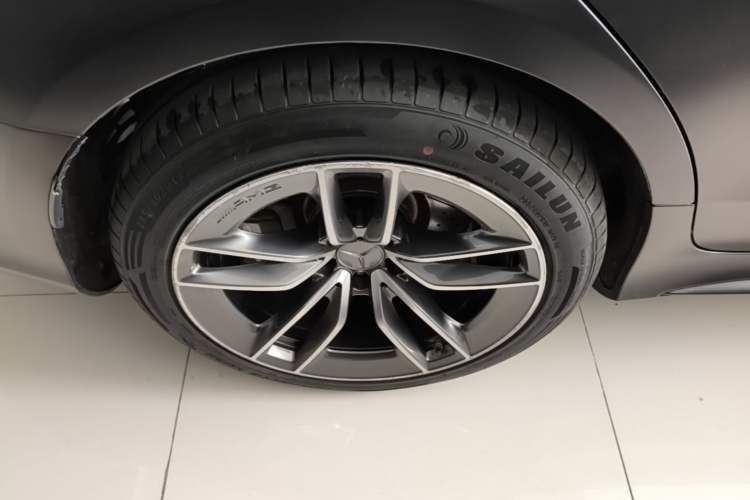 Used Mercedes-Benz AMG GT 2020 AMG GT 50 Four-Door Coupe Right Rear Wheel Hub