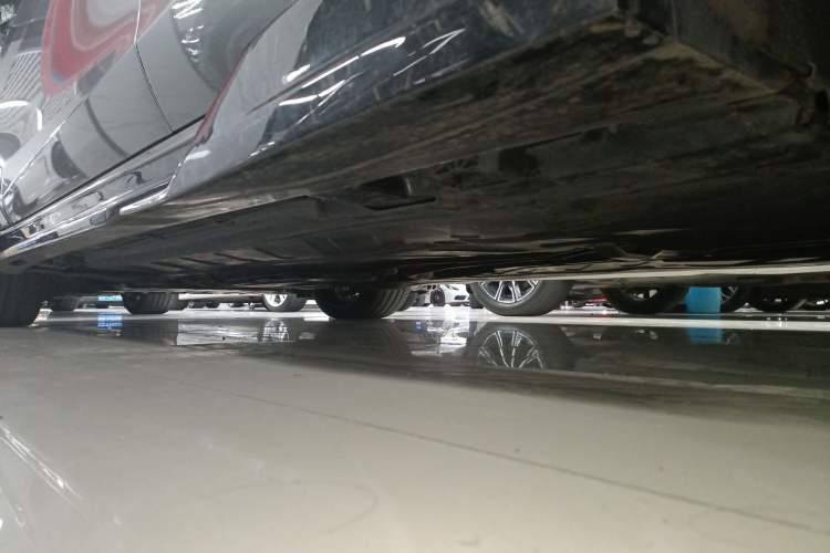 Used Mercedes-Benz AMG GT 2020 AMG GT 63 S 4MATIC+ Four-Door Coupe Left Side Sill