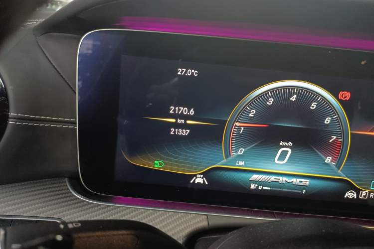 Used Mercedes-Benz AMG GT 2020 AMG GT 63 S 4MATIC+ Four-Door Coupe Odometer Close Up
