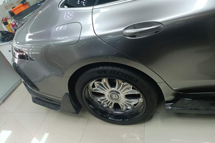 Used Mercedes-Benz AMG GT 2020 AMG GT 63 S 4MATIC+ Four-Door Coupe Right Rear Wheel Hub