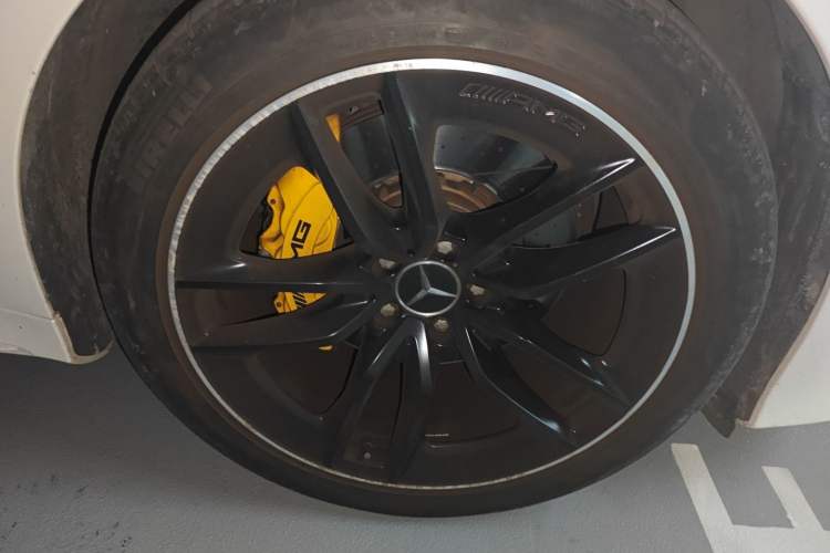Used Mercedes-Benz AMG GT 2020 AMG GT 50 Four-Door Coupe Right Front Wheel Hub