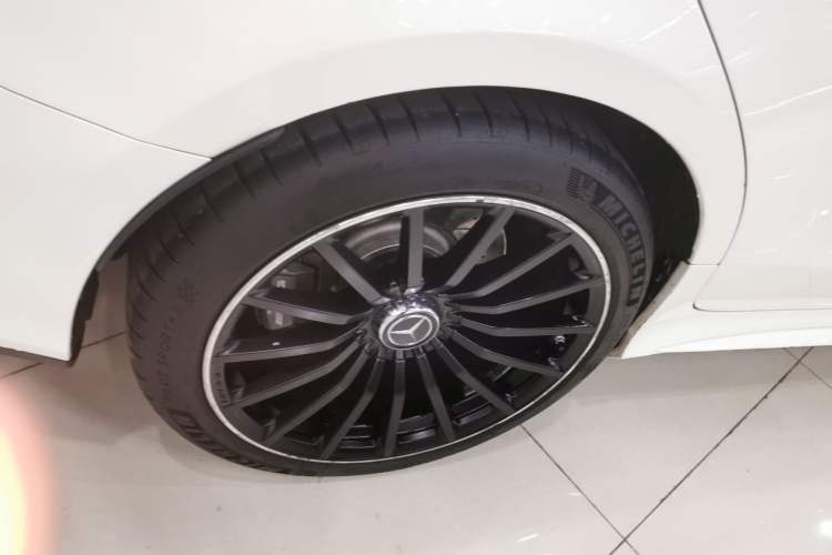 Used Mercedes-Benz AMG GT 2020 AMG GT 50 Four-Door Coupe Right Rear Wheel Hub