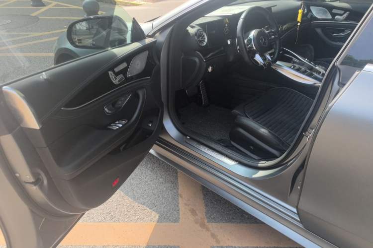 Used Mercedes-Benz AMG GT  Driver Seat