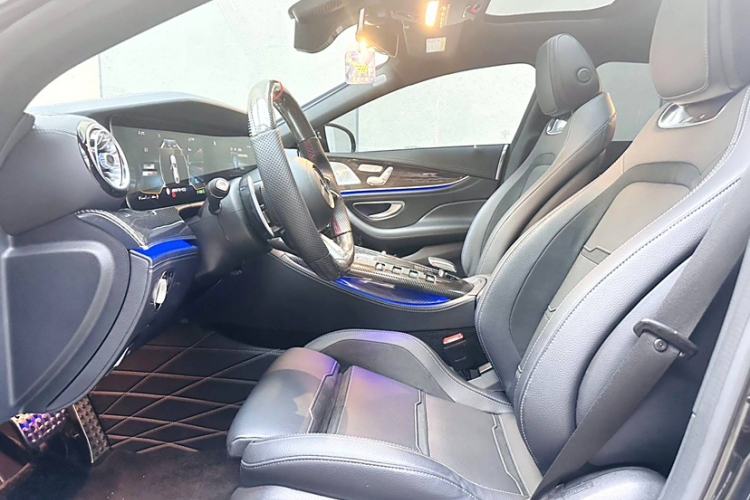 Used Mercedes-Benz AMG GT 2022 AMG GT 50 4MATIC+ Four-Door Coupe Special Edition Interior 5