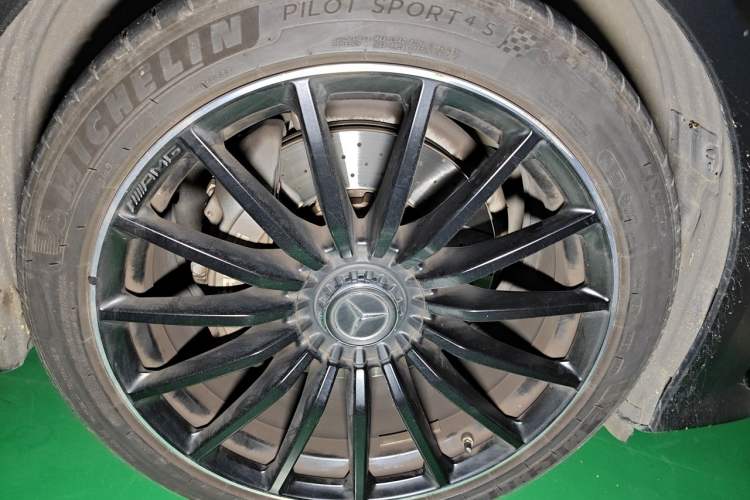 Used Mercedes-Benz AMG GT 2022 AMG GT 50 Four-Door Coupe Right Front Wheel Hub