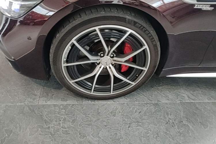 Used Mercedes-Benz AMG GT 2022 AMG GT 50 4MATIC+ Four-Door Coupe Special Edition Left Front Wheel Hub