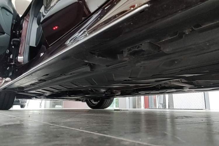 Used Mercedes-Benz AMG GT 2022 AMG GT 50 4MATIC+ Four-Door Coupe Special Edition Left Side Sill