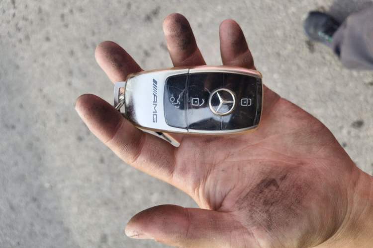 Used Mercedes-Benz AMG GT 2022 AMG GT 50 4MATIC+ Four-Door Coupe Vehicle Key