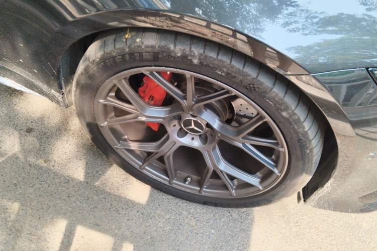 Used Mercedes-Benz AMG GT 2023 AMG GT 50 Four-Door Coupe Right Front Wheel Hub