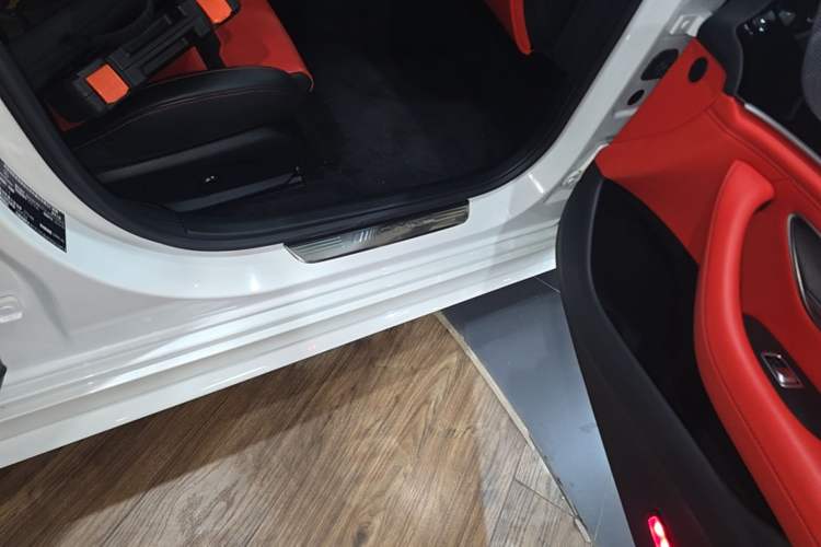 Used Mercedes-Benz AMG GT 2023 AMG GT 50 Four-Door Coupe Right Side Sill