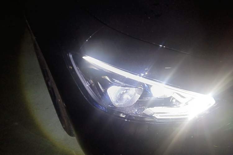 Used Mercedes-Benz AMG GT 2026 Model Range: AMG GT 50 Four-Door Coupe China Special Edition Right Front Headlight