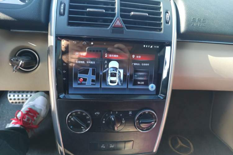 Used Mercedes-Benz B-Class 2009 B 200 Fashion Model Audio And AC Panel