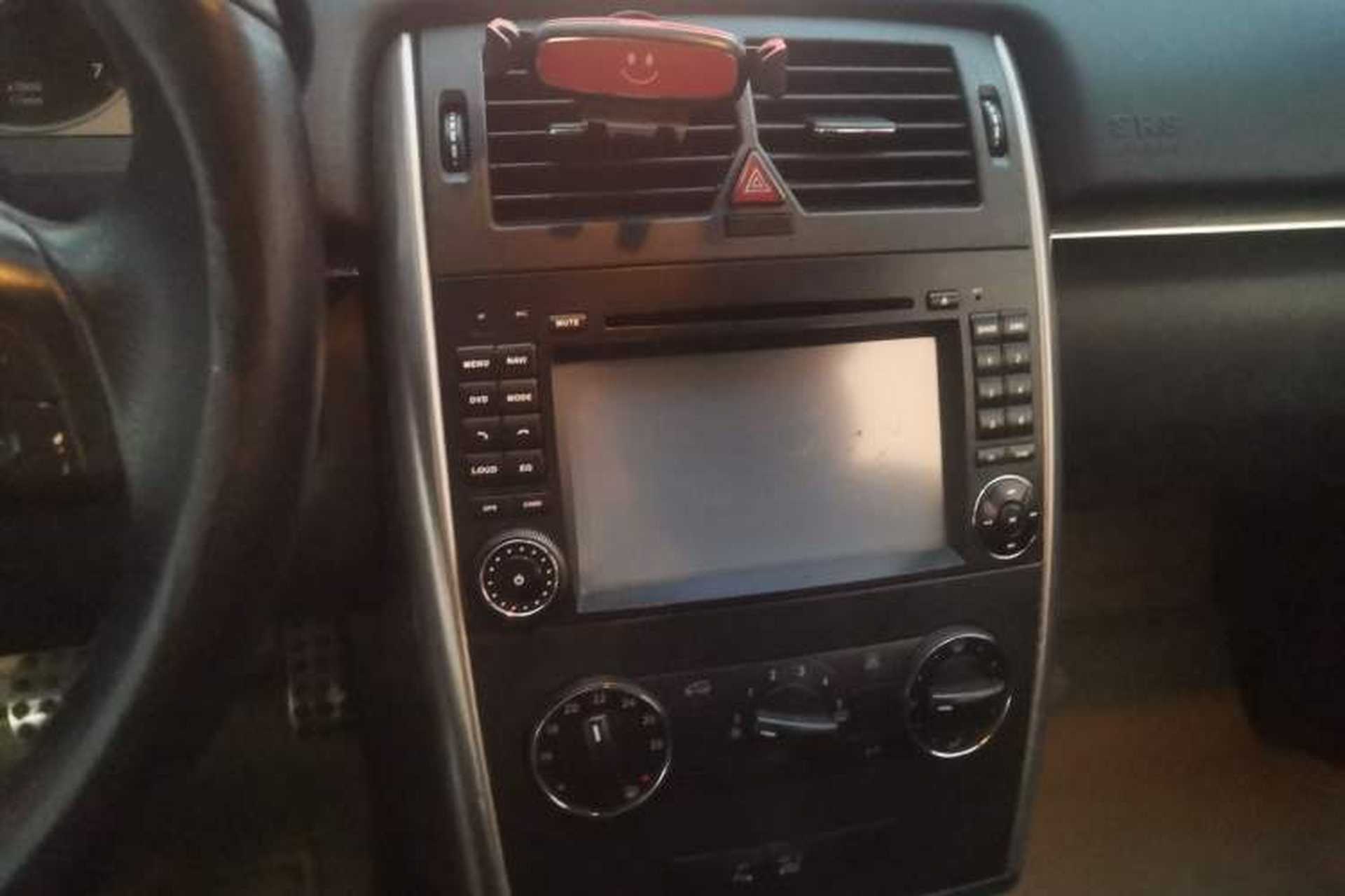 Used Mercedes-Benz B-Class 2009 B 200 Fashion Model Audio And AC Panel