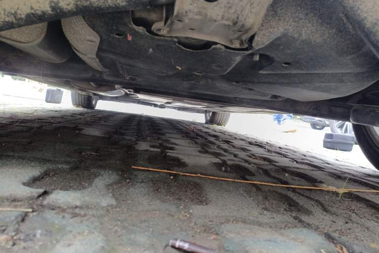 Used Mercedes-Benz B-Class 2009 B 200 Luxury Model Chassis Rear