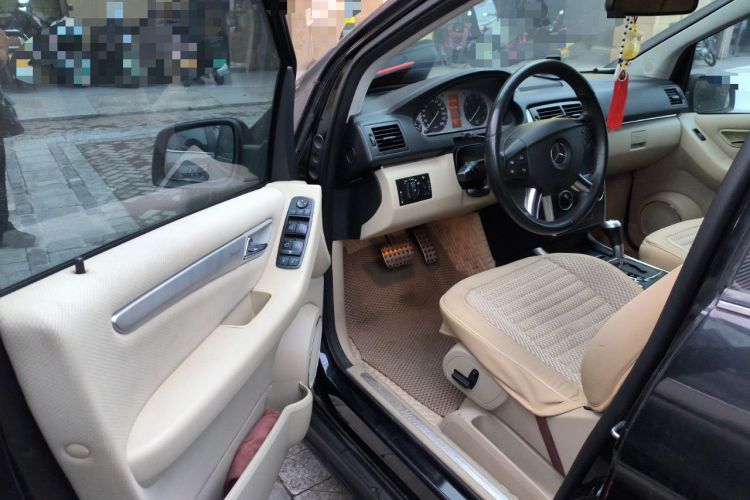 Used Mercedes-Benz B-Class 2009 B 200 Luxury Model Driver Seat