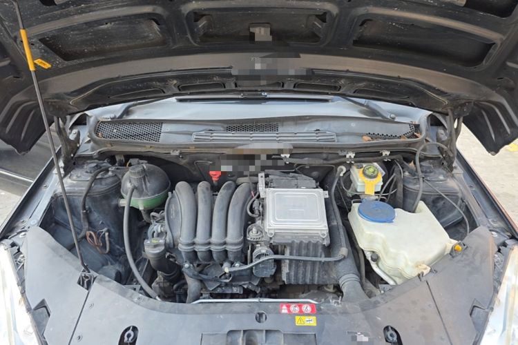 Used Mercedes-Benz B-Class 2009 B 200 Fashion Model Engine Bay