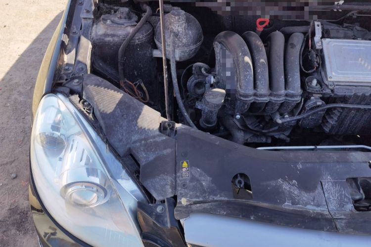Used Mercedes-Benz B-Class 2009 B 200 Luxury Model Engine Bay Right