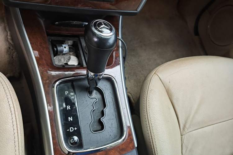 Used Mercedes-Benz B-Class 2009 B 200 Luxury Model Gear Lever