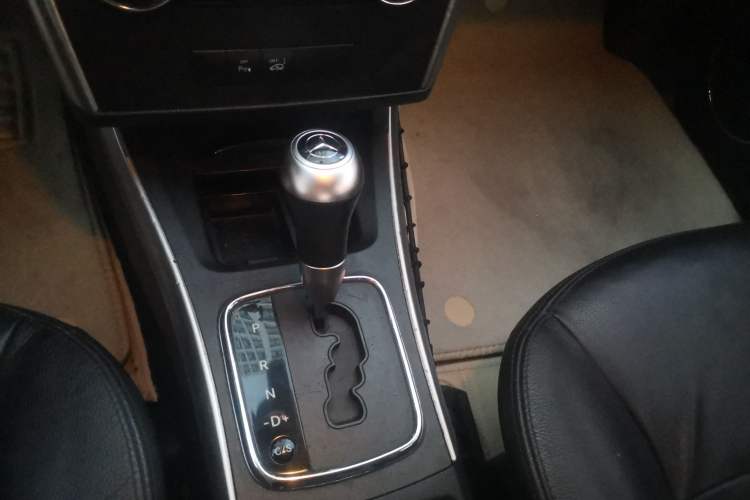 Used Mercedes-Benz B-Class 2009 B 200 Fashion Model Gear Lever