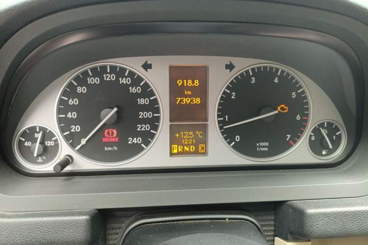 Used Mercedes-Benz B-Class 2009 B 200 Luxury Model Instrument Cluster