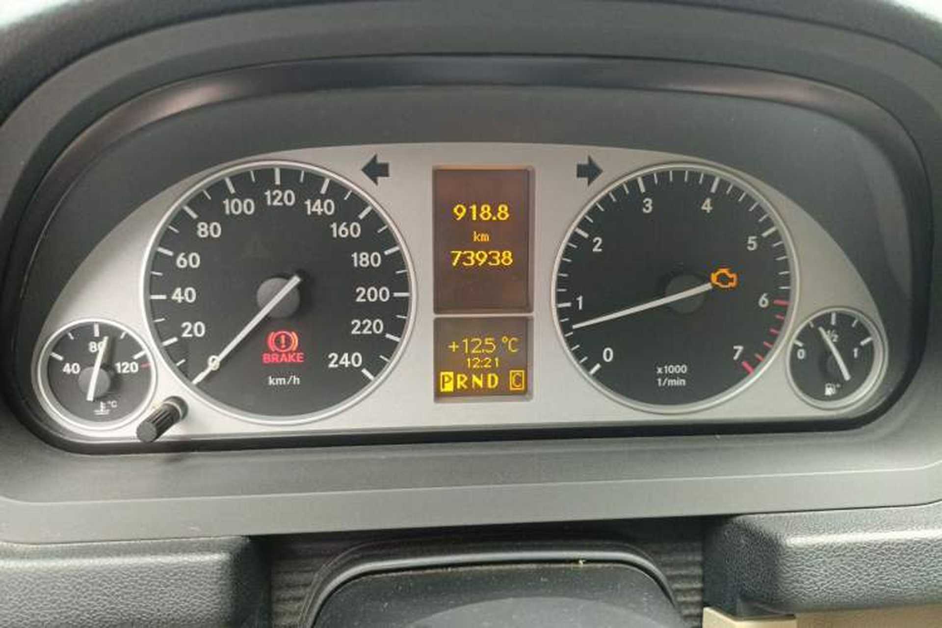 Used Mercedes-Benz B-Class 2009 B 200 Luxury Model Instrument Cluster