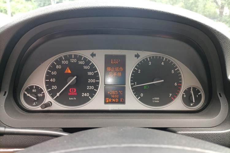 Used Mercedes-Benz B-Class 2009 B 200 Fashion Model Instrument Cluster