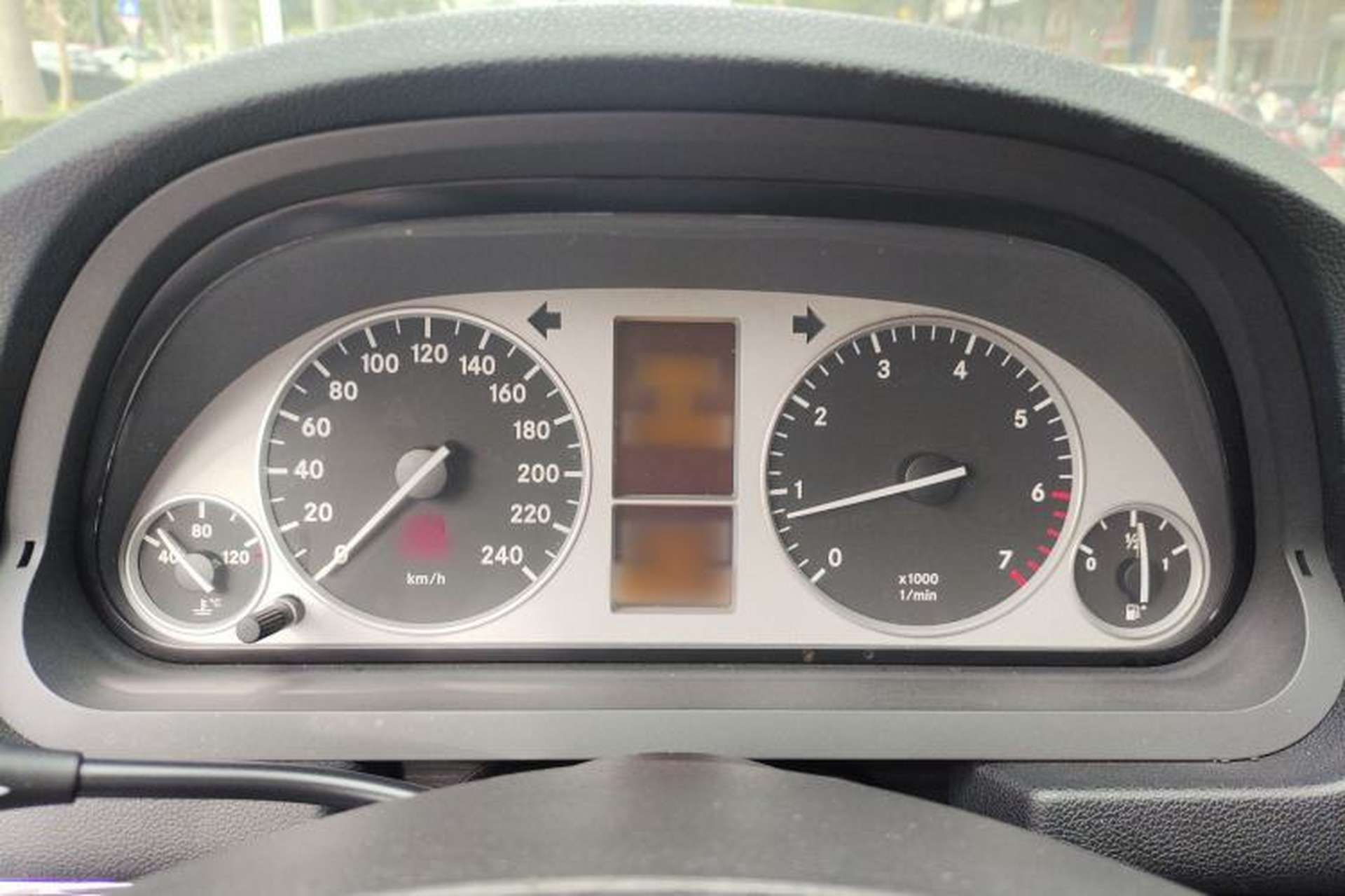 Used Mercedes-Benz B-Class 2009 B 200 Fashion Model Instrument Cluster