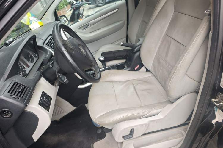 Used Mercedes-Benz B-Class 2009 B 200 Fashion Model Left Front Seat