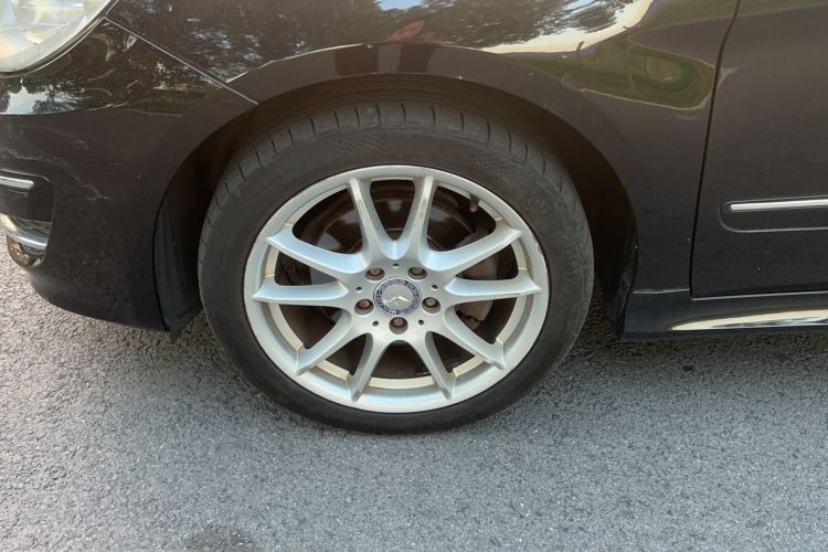 Used Mercedes-Benz B-Class 2009 B 200 Fashion Model Left Front Wheel Hub