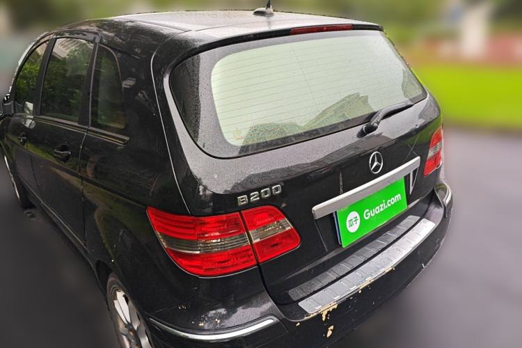 Used Mercedes-Benz B-Class 2009 B 200 Luxury Model Rear Left 45 Deg