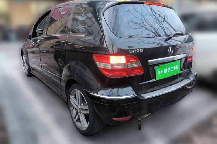 Used Mercedes-Benz B-Class 2009 B 200 Luxury Model Rear Left 45 Deg