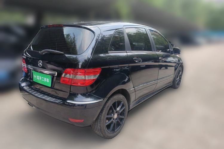 Used Mercedes-Benz B-Class 2009 B 200 Fashion Model Rear Right 45 Deg