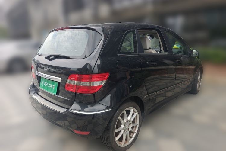 Used Mercedes-Benz B-Class 2009 B 200 Fashion Model Rear Right 45 Deg