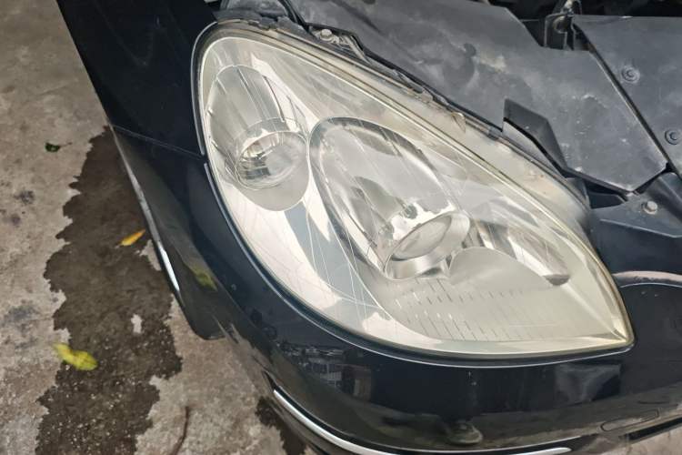 Used Mercedes-Benz B-Class 2009 B 200 Sport Edition Right Front Headlight