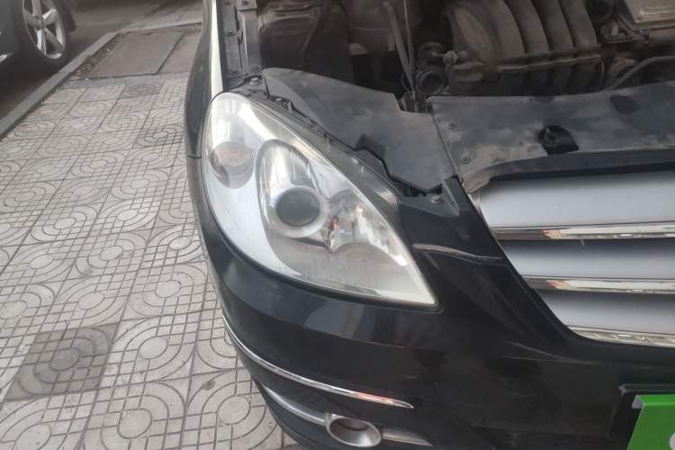 Used Mercedes-Benz B-Class 2009 B 200 Fashion Model Right Front Headlight
