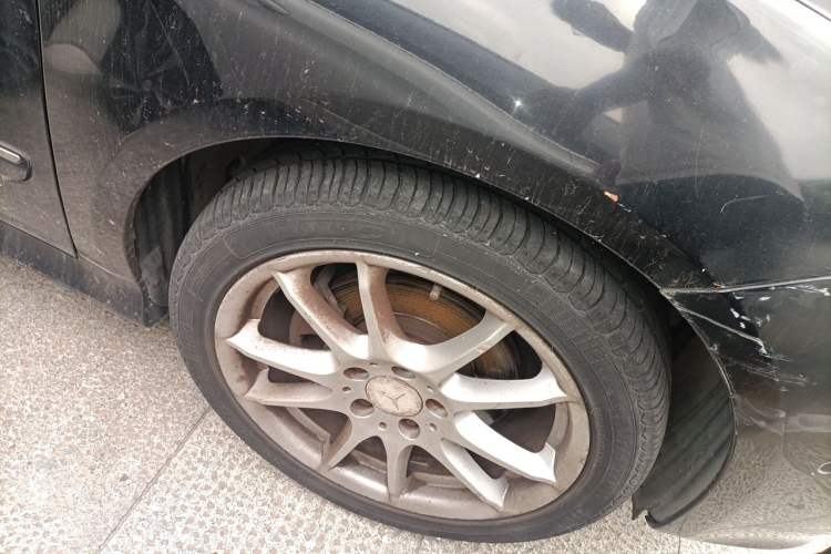 Used Mercedes-Benz B-Class 2009 B 200 Fashion Model Right Front Wheel Hub