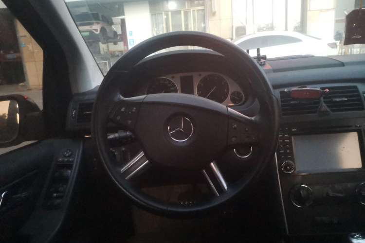 Used Mercedes-Benz B-Class 2009 B 200 Fashion Model Steering Wheel
