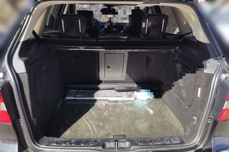 Used Mercedes-Benz B-Class 2009 B 200 Luxury Model Trunk
