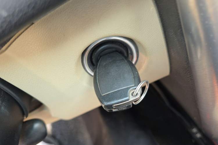 Used Mercedes-Benz B-Class 2009 B 200 Fashion Model Vehicle Key