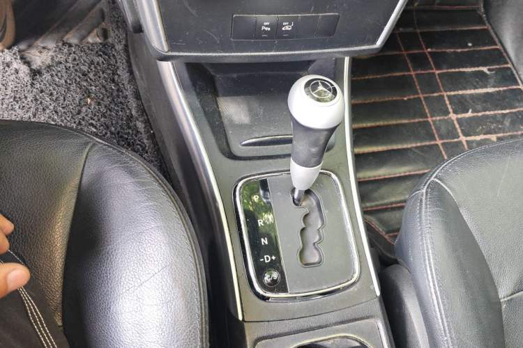 Used Mercedes-Benz B-Class 2009 B 200 Fashion Model Gear Lever
