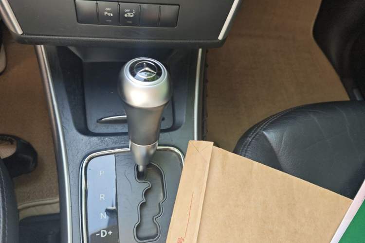 Used Mercedes-Benz B-Class 2009 B 200 Fashion Model Gear Lever